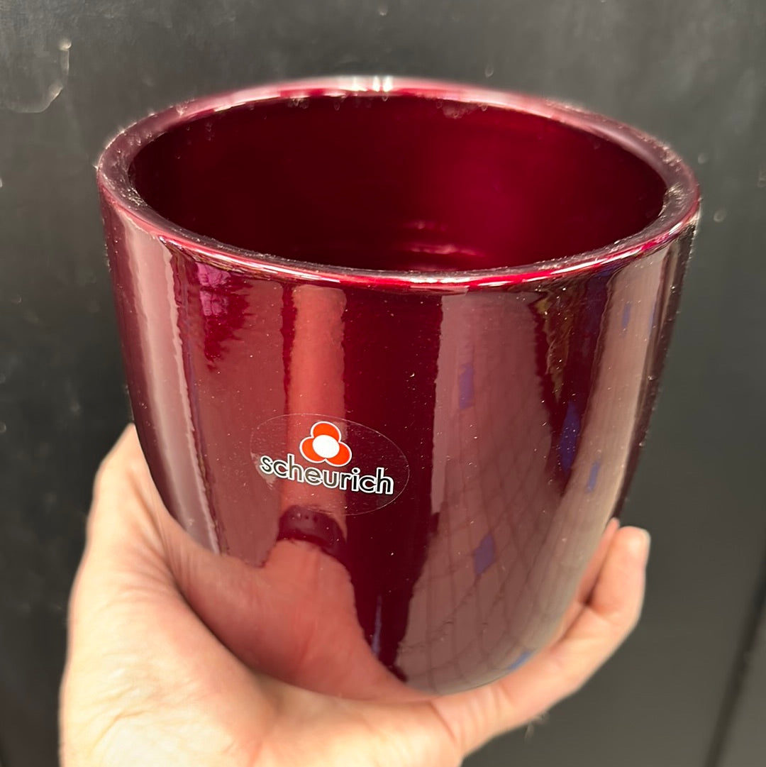 Pot en céramique bordeaux