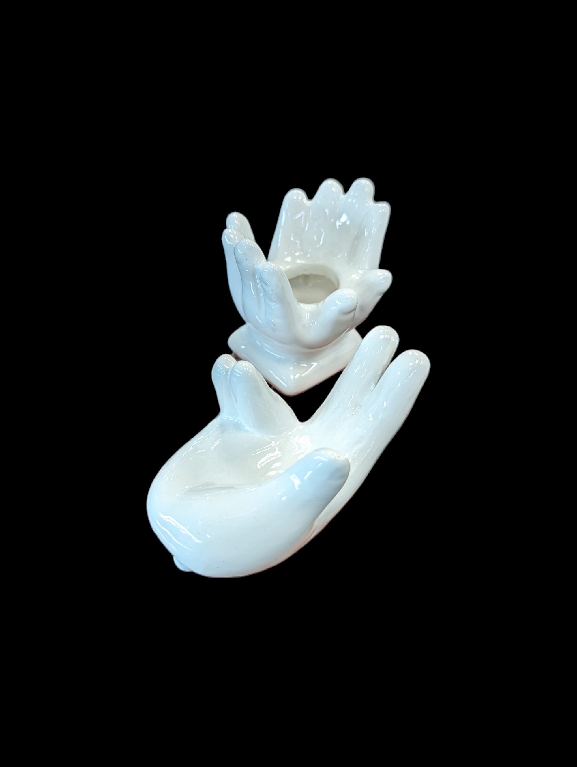 Clasped Hands Tillandsia Holder