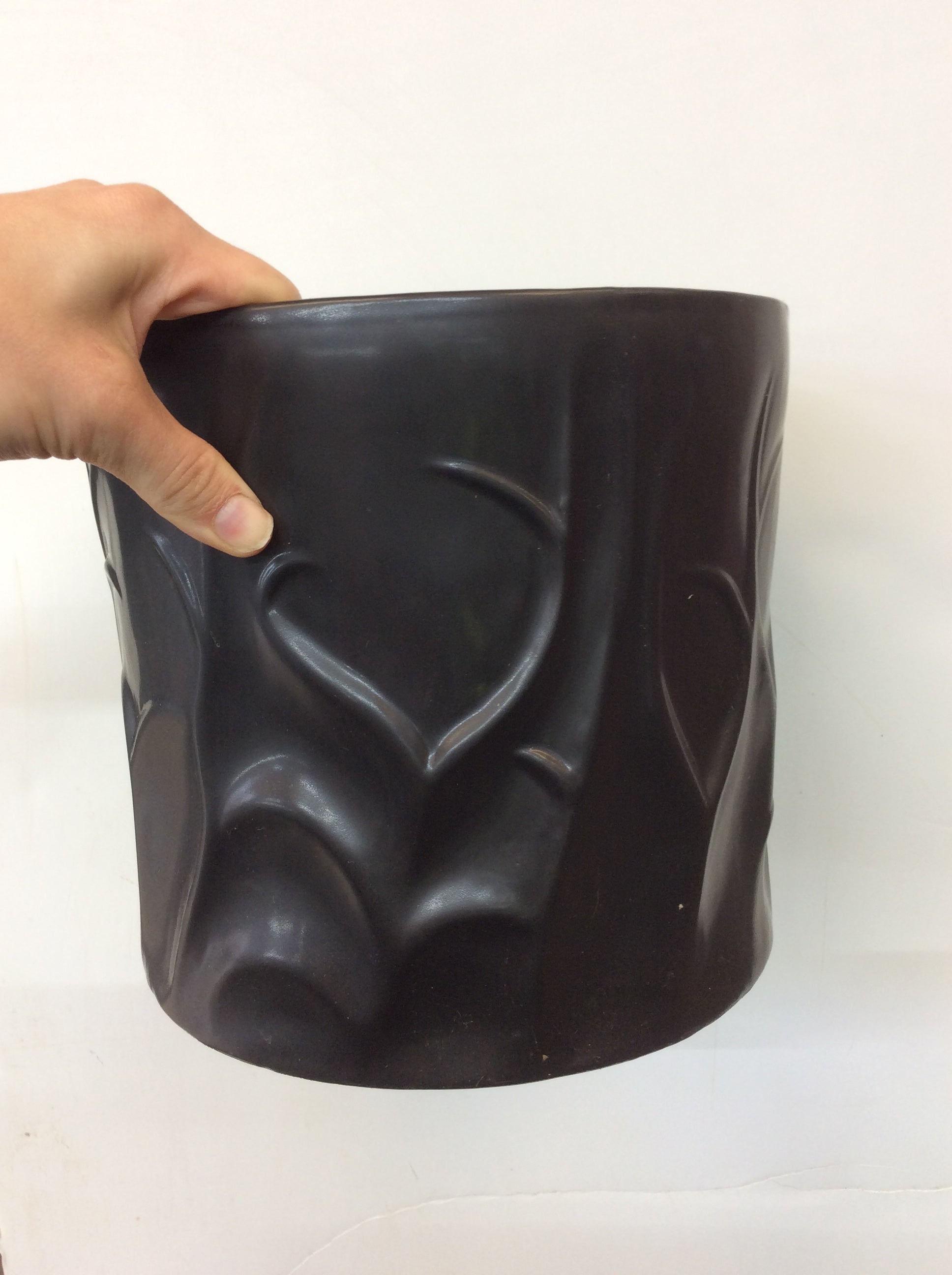 Musta Ceramic Pot