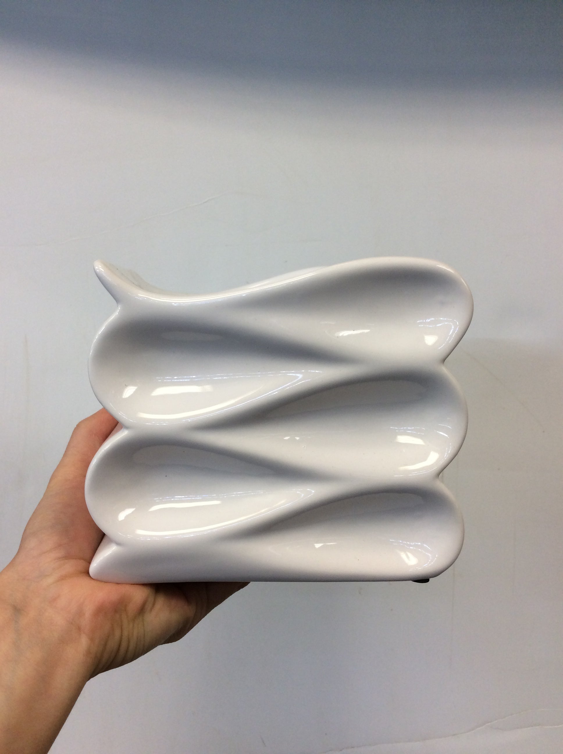5" White Escher Ceramic